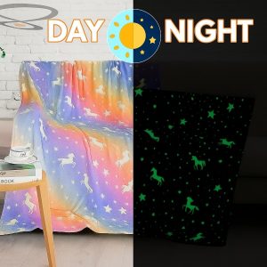 Tamsoje šviečianti antklodė | LUMINOVA